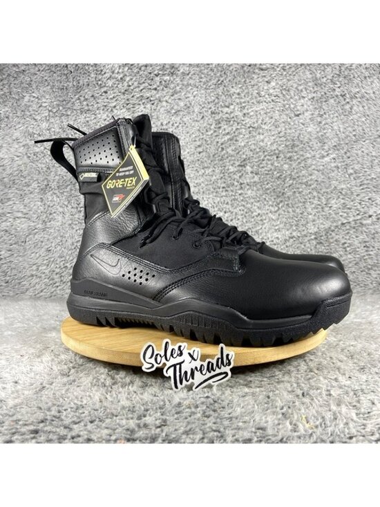 Nike SFB Field 2 8\